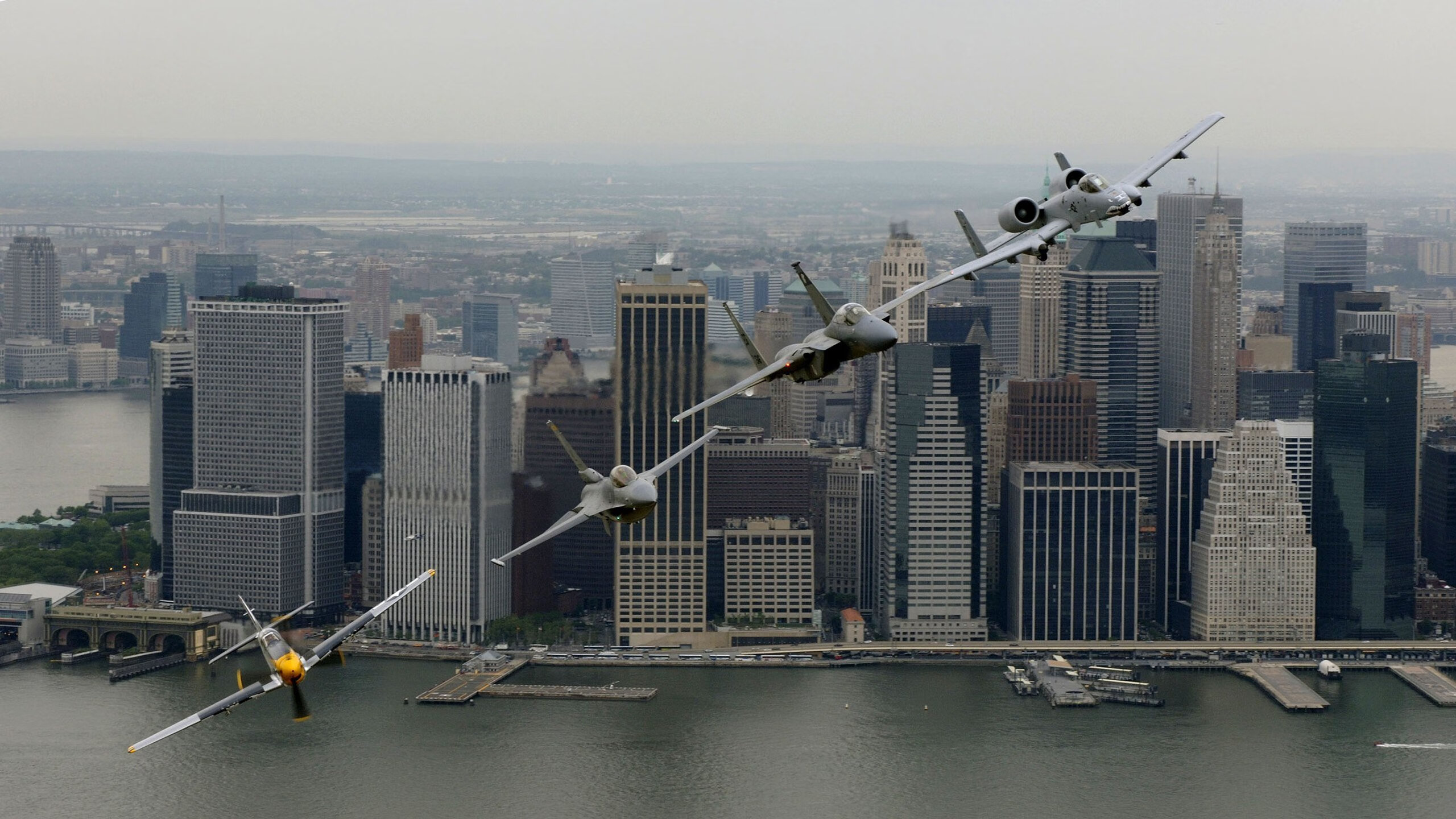 蒙托亚的烈焰狂飙，2005年西班牙，哥伦比亚之鹰如何提前杀死F1年度悬念？