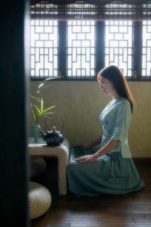 当足球天才闯入F1围场，李刚仁在年度争冠之夜的存在感革命